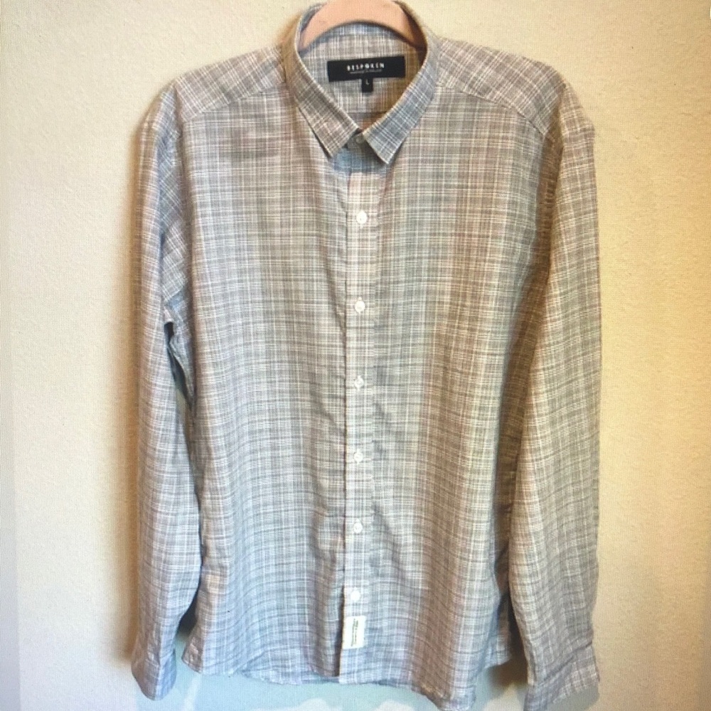 Men's Gray Plaid Button-Up Shirt